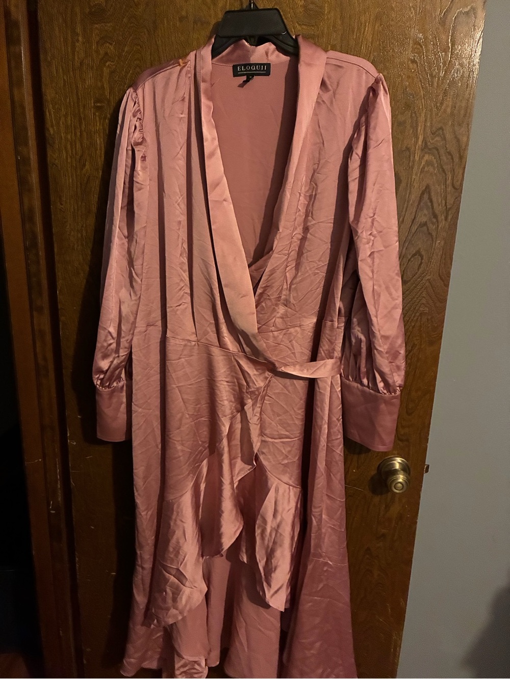 Eloquii Rose Satin Tie-Waist Wrap Robe